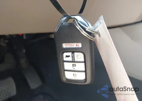 2016 Honda Pilot Elite z USA, uszkodzony, nr VIN 5FNYF6H00GB021113